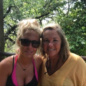 Meet your Posher, Nancy